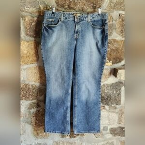 Old Navy's Bootcut Stretch Just Below The Waist Mid Rise Women's Jeans Size 18S